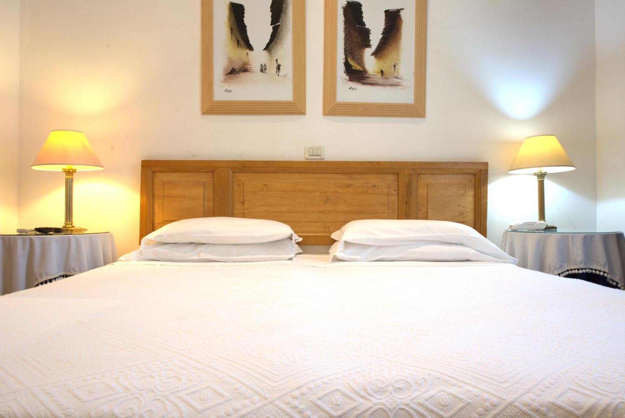 Hotel Locanda Cairoli Rzym Zewnętrze zdjęcie