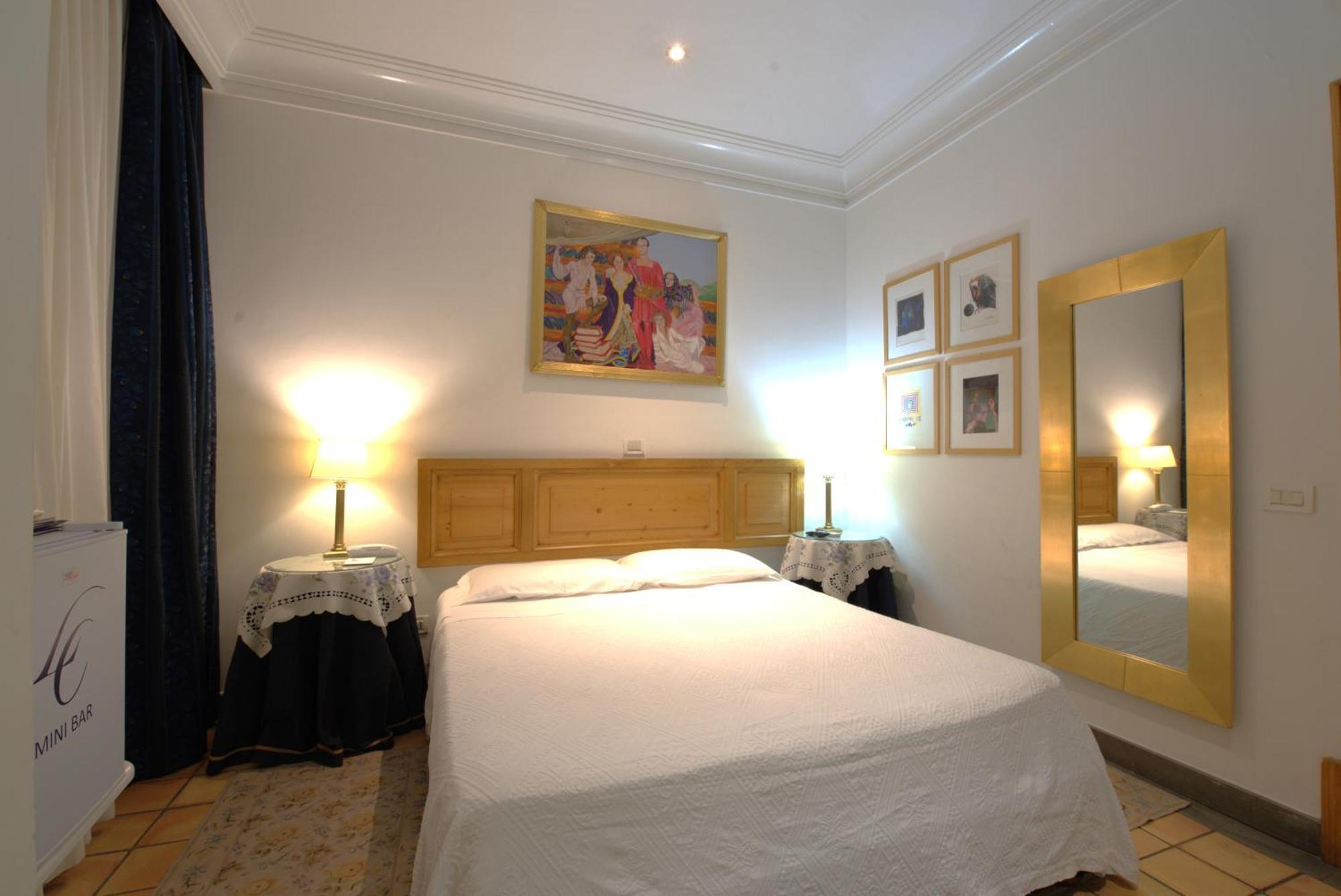 Hotel Locanda Cairoli Rzym Zewnętrze zdjęcie