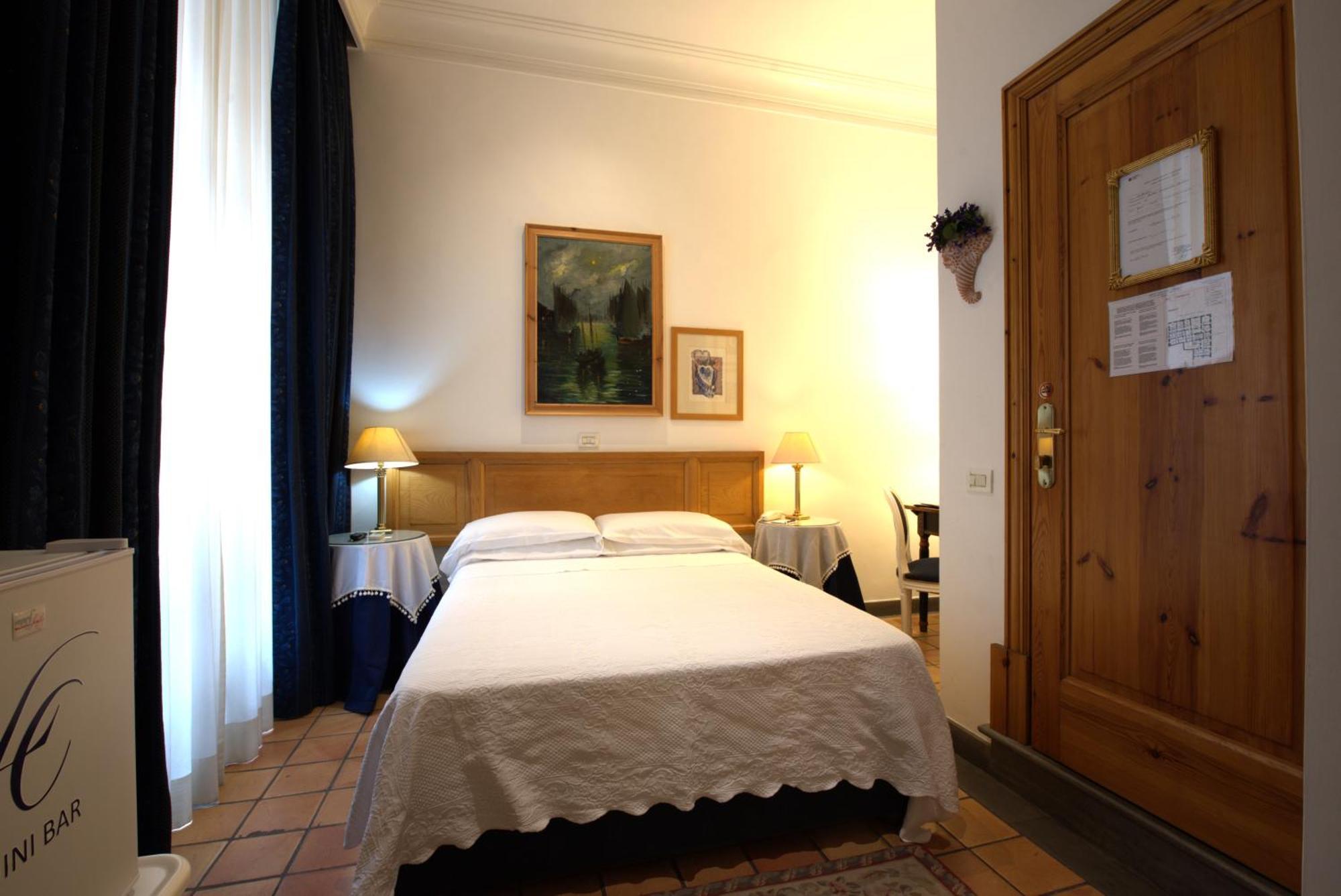 Hotel Locanda Cairoli Rzym Zewnętrze zdjęcie
